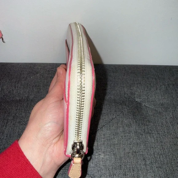 Coach Peyton Ombré Accordion Zip Around Wallet - Picture 6 of 14